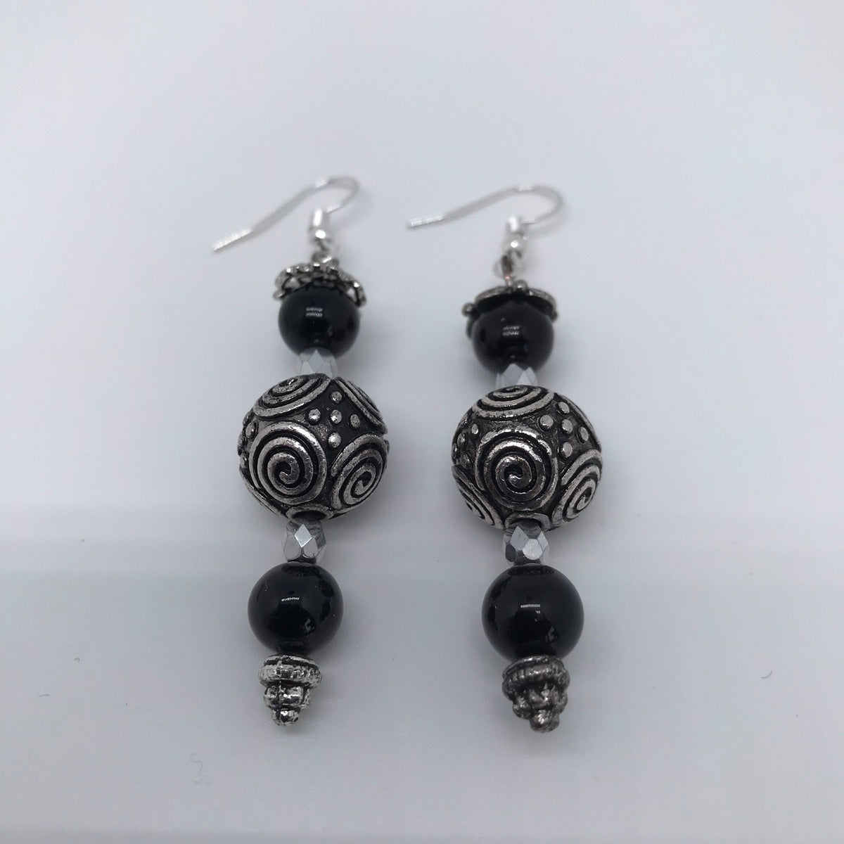 Boucles d'oreilles obsidienne et perles argentées 3021