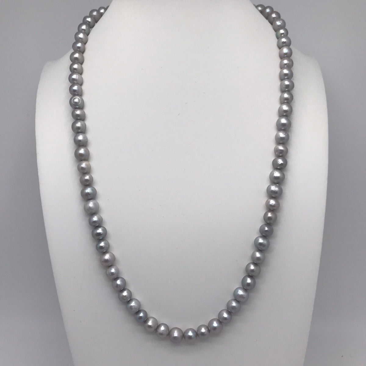 Collier en perles baroques de Tahiti grises 2100