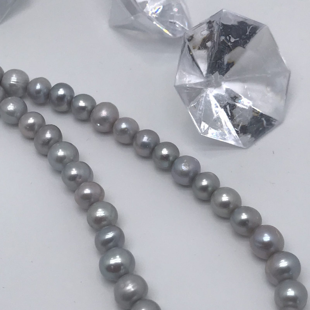 Collier en perles baroques de Tahiti grises 2100