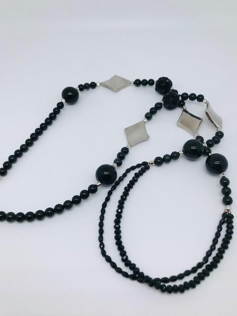 Sautoir en perles d'obsidienne et cristal taillé 2082