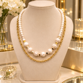 Collier double rang en Howlite beige et chaîne plaquée or 18 carats – 50 cm
