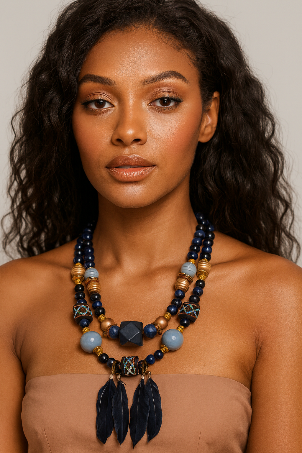 Collier ethnique plumes 2217