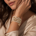 Bracelet Manchette Multi-Rangs en Howlite Beige & Cœur Ajouré Plaqué Or