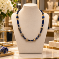 Collier Signature Lapis-Lazuli Naturel 51 cm – Émail Cloisonné et Plaqué Or