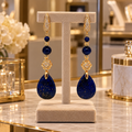 Boucles d’oreilles Lapis-Lazuli et Œil de Faucon – Plaqué Or – 75 mm