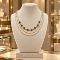 Collier triple rang perles de coquillage et émail cloisonné bleu – 45 cm