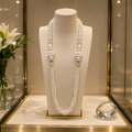 Collier Sautoir Élégance 80 cm – Perles Nacrées, Coquillage & Pierres Naturelles