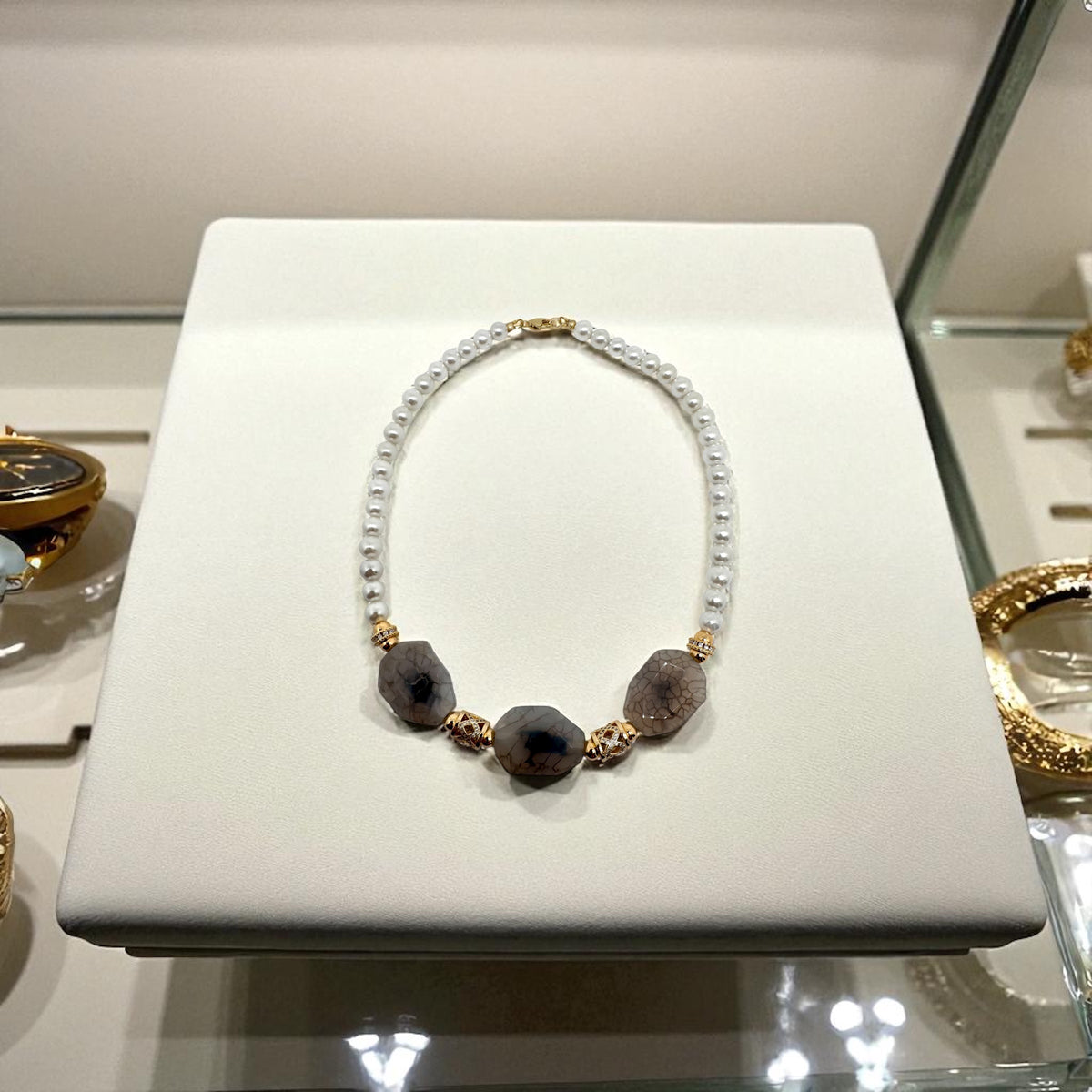 Collier en perles naturelles et agates 2233