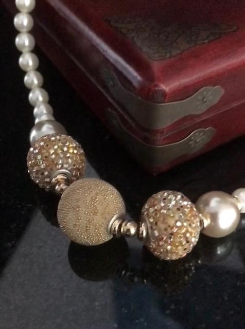 Collier perles véritables et perles indonésiennes 2059