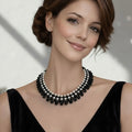 Collier perles noires et blanches 2397