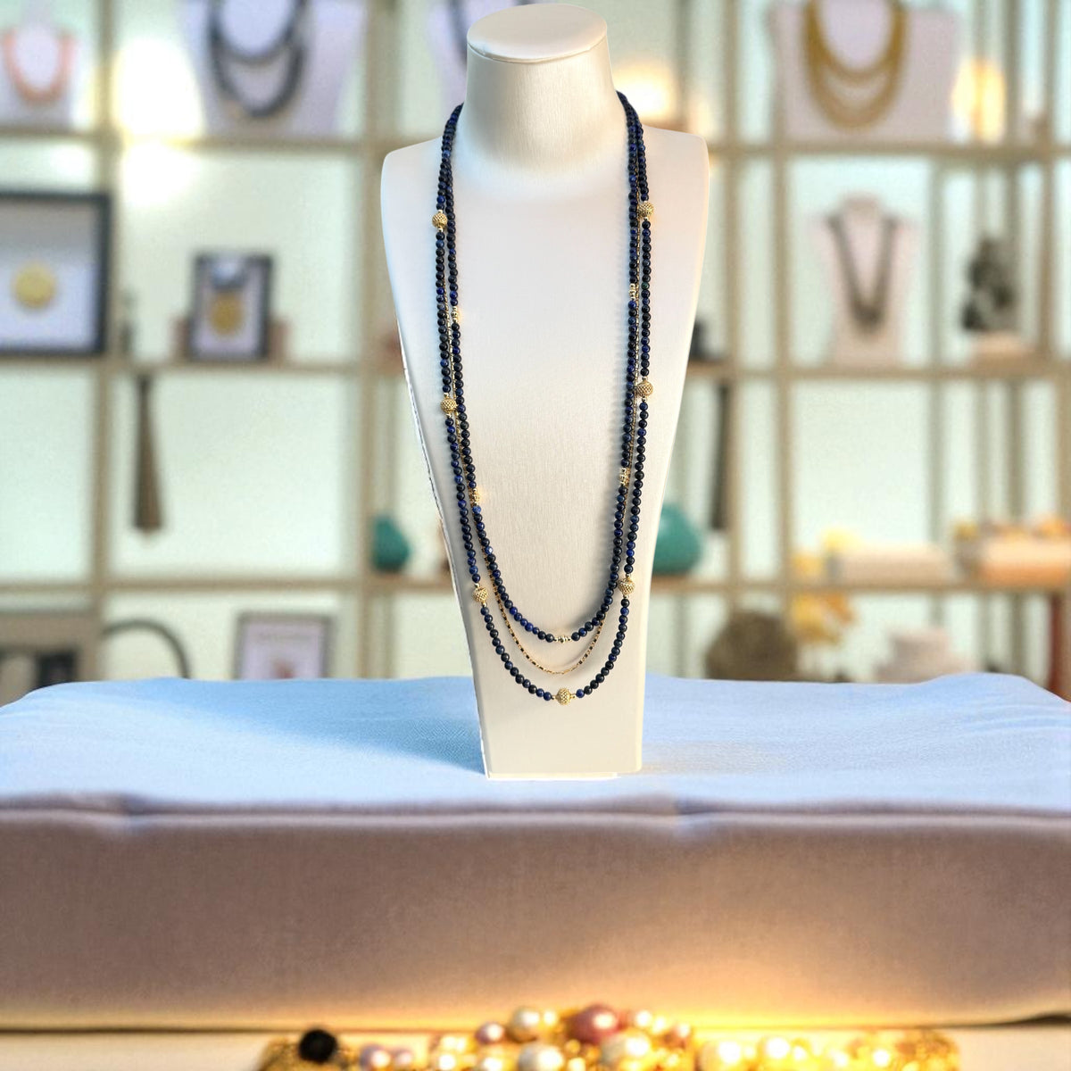 Collier sautoir en lapis-lazuli 2231