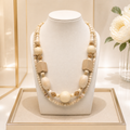 Collier Double Rang Howlite Beige & Bois Plaqué Or – Bijou Femme Élégant et Raffiné