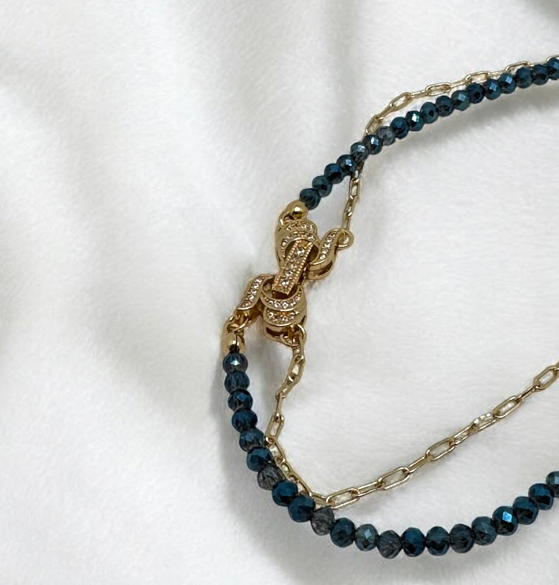 Collier en cristal de bohème et chaîne plaquée or 2212