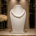 Collier Luxe Trois Rangs de Perles Torsadées – Fermoir Plaqué Or – Bijou Élégant
