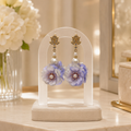 Boucles d’Oreilles Haute Couture Fleur en Soie Bleue – Création Artisanale