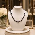 Collier Luxe en Lapis-Lazuli Naturel – Fleurs à Quatre Pétales & Finitions Plaqué Or