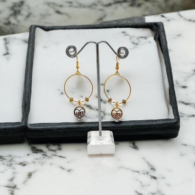 Boucles d'oreilles créoles, perle et strass 3061