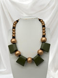 Collier perles en bois peintes Réf 2127 bis